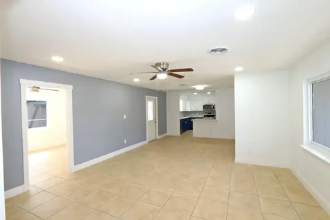 2405 Melon Court Fort Pierce FL 34982