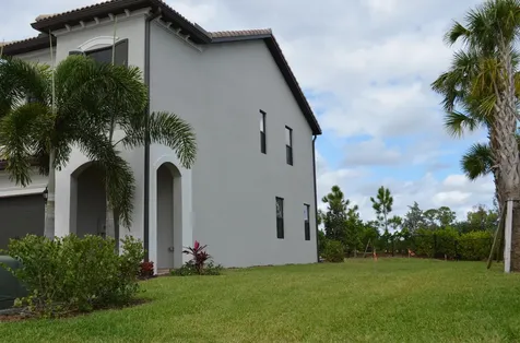 4542 San Fratello Circle Lake Worth FL 33467