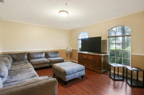 1198 Se Petunia Avenue Port Saint Lucie FL 34952