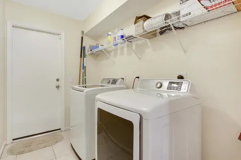 1198 Se Petunia Avenue Port Saint Lucie FL 34952
