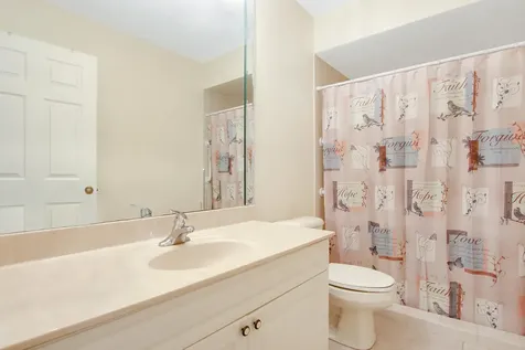 1198 Se Petunia Avenue Port Saint Lucie FL 34952