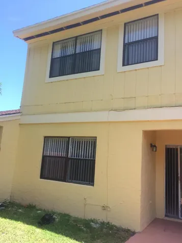 5337 Jog Lane Delray Beach FL 33484