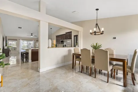 537 Sw Laconic Avenue Port Saint Lucie FL 34953