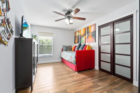 537 Sw Laconic Avenue Port Saint Lucie FL 34953
