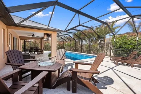 537 Sw Laconic Avenue Port Saint Lucie FL 34953
