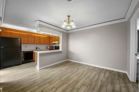 388 Lake Arbor Drive Palm Springs FL 33461