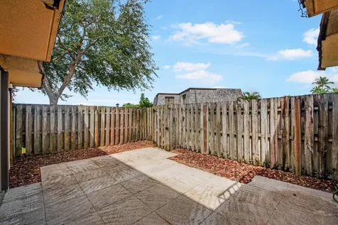 388 Lake Arbor Drive Palm Springs FL 33461