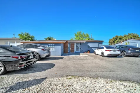 7151 Taft Street Hollywood FL 33024