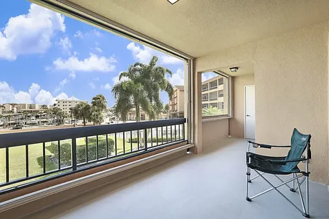 1036 Us Highway 1 North Palm Beach FL 33408