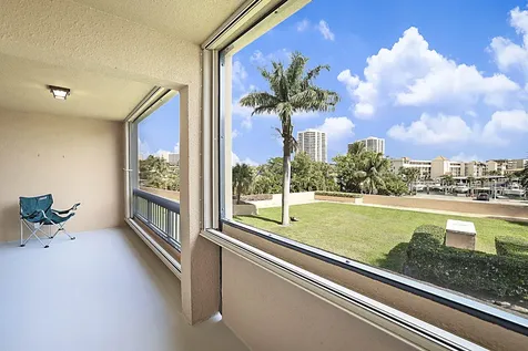 1036 Us Highway 1 North Palm Beach FL 33408
