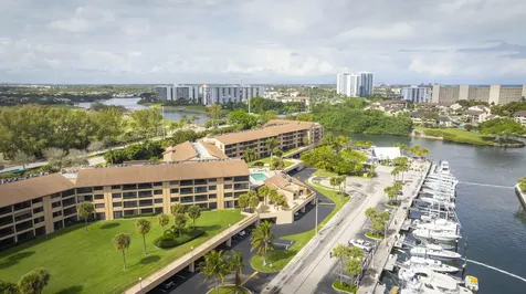 1036 Us Highway 1 North Palm Beach FL 33408