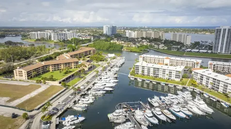 1036 Us Highway 1 North Palm Beach FL 33408