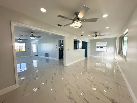 1307 SW 24th Street Street Boynton Beach FL 33426