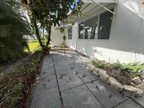 1307 SW 24th Street Street Boynton Beach FL 33426