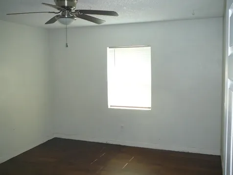 512 S 25th Street Fort Pierce FL 34950