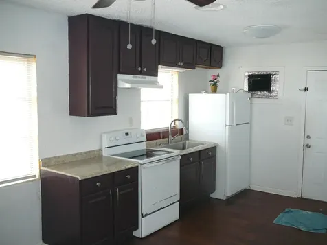 512 S 25th Street Fort Pierce FL 34950