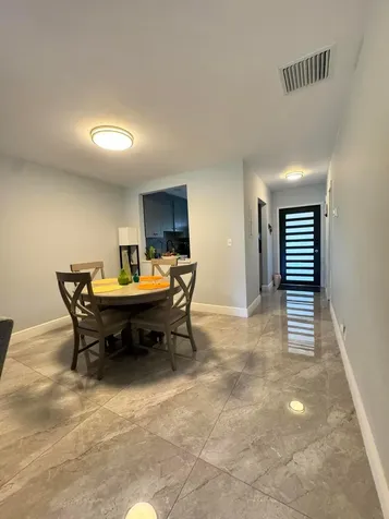 163 Lake Susan Lane West Palm Beach FL 33411