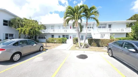21 Norwich A West Palm Beach FL 33417