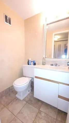 21 Norwich A West Palm Beach FL 33417