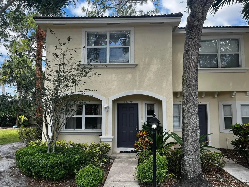 13490 Old Englishtown Road Wellington FL 33414
