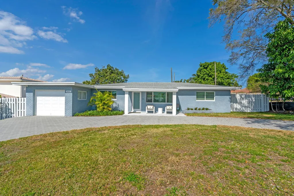465 Nw 11th Street Street Boca Raton FL 33432