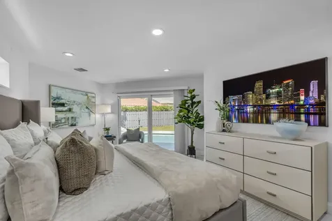 465 Nw 11th Street Street Boca Raton FL 33432