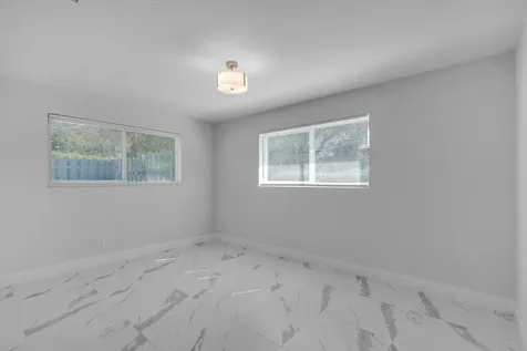 465 Nw 11th Street Street Boca Raton FL 33432