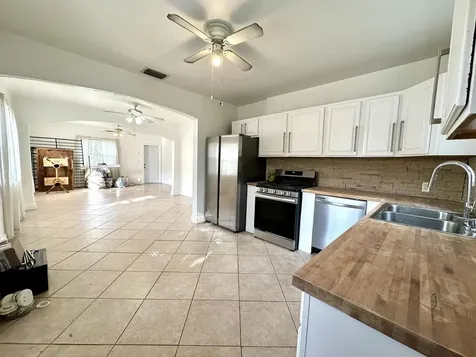 1147 15th Avenue Lake Worth Beach FL 33460