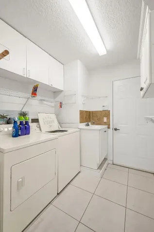 3407 Se Hart Circle Port Saint Lucie FL 34984