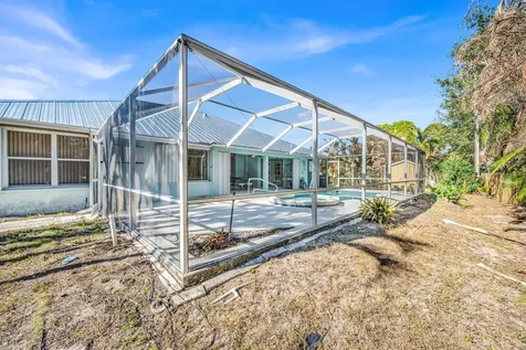 3407 Se Hart Circle Port Saint Lucie FL 34984