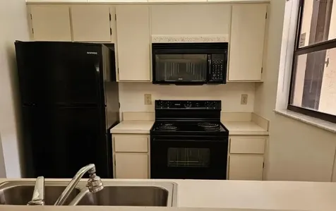 503 Springdale Circle Palm Springs FL 33461
