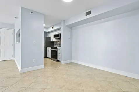 123 Yacht Club Way Hypoluxo FL 33462