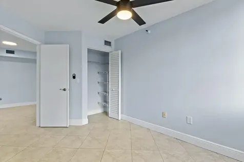123 Yacht Club Way Hypoluxo FL 33462