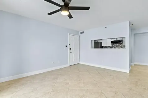 123 Yacht Club Way Hypoluxo FL 33462