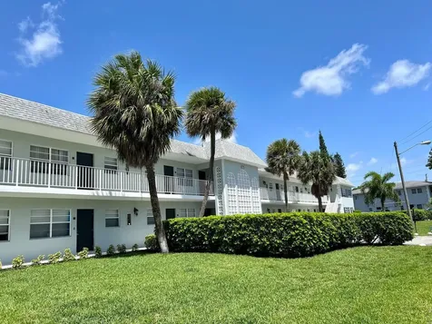 480 W Camino Real Boca Raton FL 33432