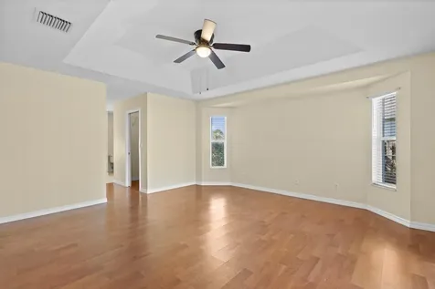 241 Se Starfish Port Saint Lucie FL 34984