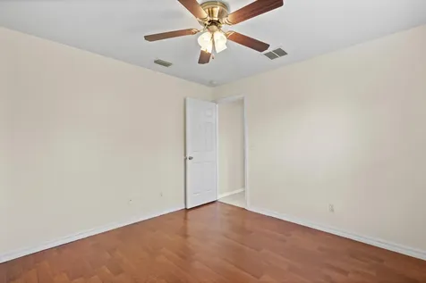 241 Se Starfish Port Saint Lucie FL 34984