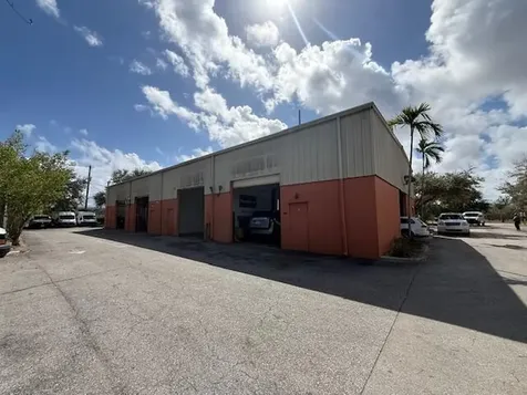 4401 Annette Street West Palm Beach FL 33409