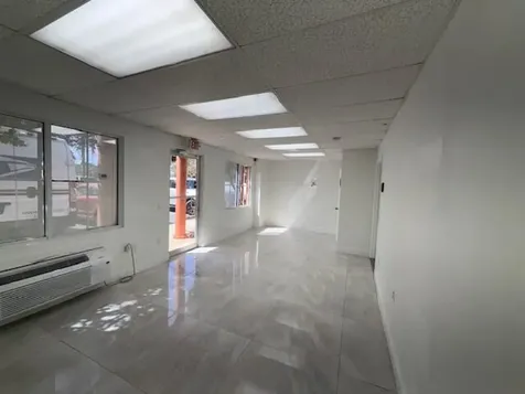 4401 Annette Street West Palm Beach FL 33409
