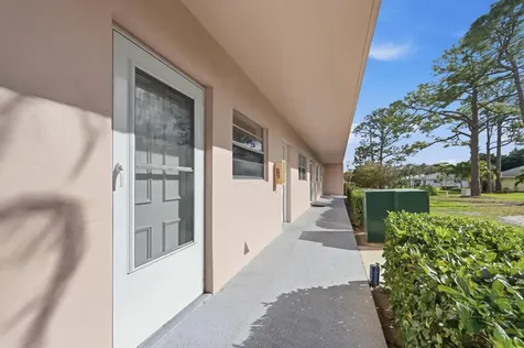 18081 Se Country Club Drive Jupiter FL 33469