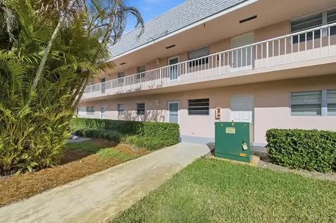18081 Se Country Club Drive Jupiter FL 33469