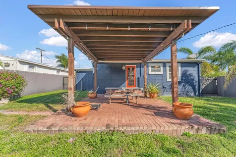 818 Kaye Street West Palm Beach FL 33405