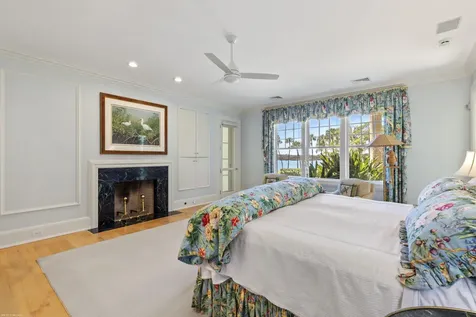 228 S Beach Road Jupiter Island FL 33455