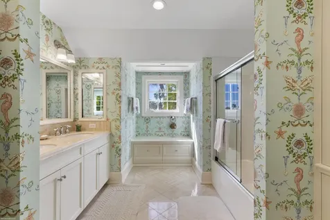 228 S Beach Road Jupiter Island FL 33455