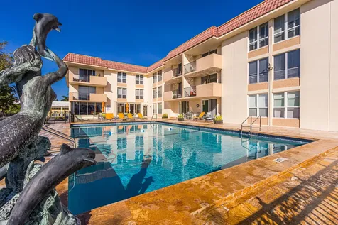 1000 Spanish River Road Boca Raton FL 33432