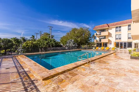 1000 Spanish River Road Boca Raton FL 33432