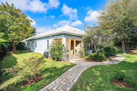 1103 Nw 6th Avenue Delray Beach FL 33444