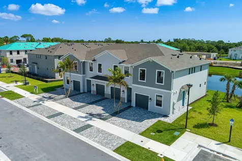 7645 SW Lucy Lane Stuart FL 34997