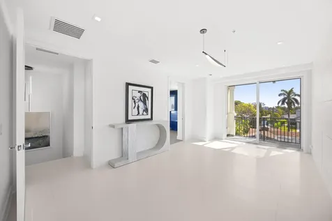 3055 Waterside Circle Boynton Beach FL 33435