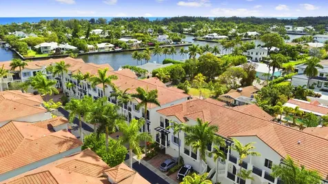 3055 Waterside Circle Boynton Beach FL 33435